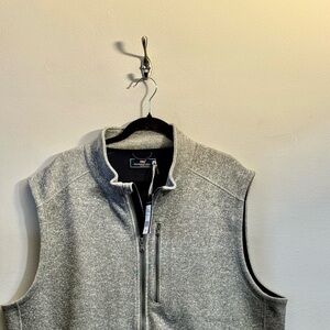 Vineyard Vines Men's Heather Gray Zip-Up Sweater Vest